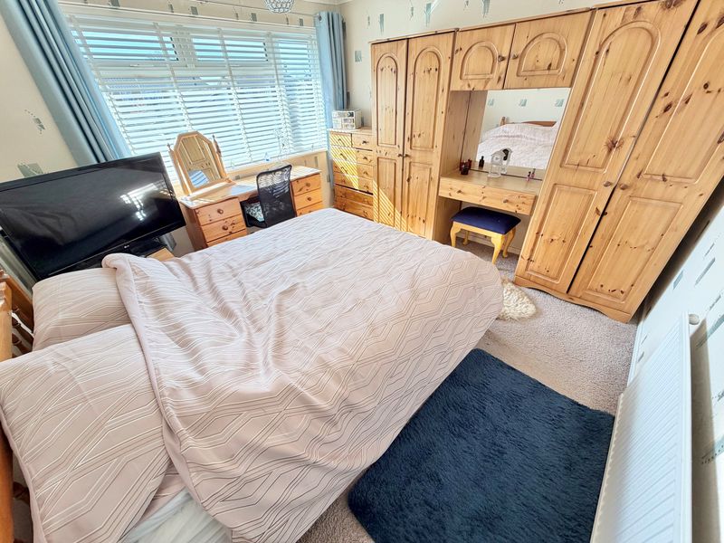 Braeside Close Great Sutton